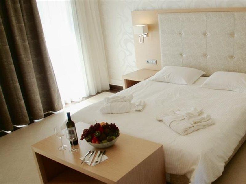 Ionian Emerald Resort Karavomylos Exterior foto