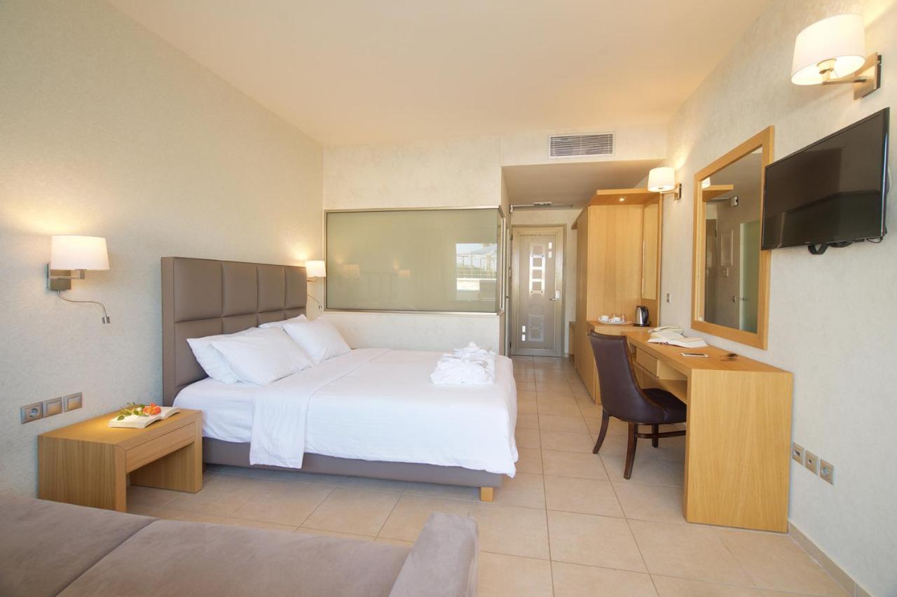 Ionian Emerald Resort Karavomylos Habitación foto