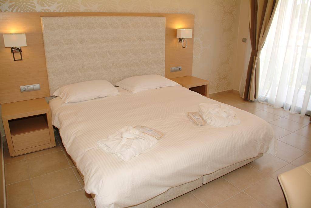 Ionian Emerald Resort Karavomylos Exterior foto